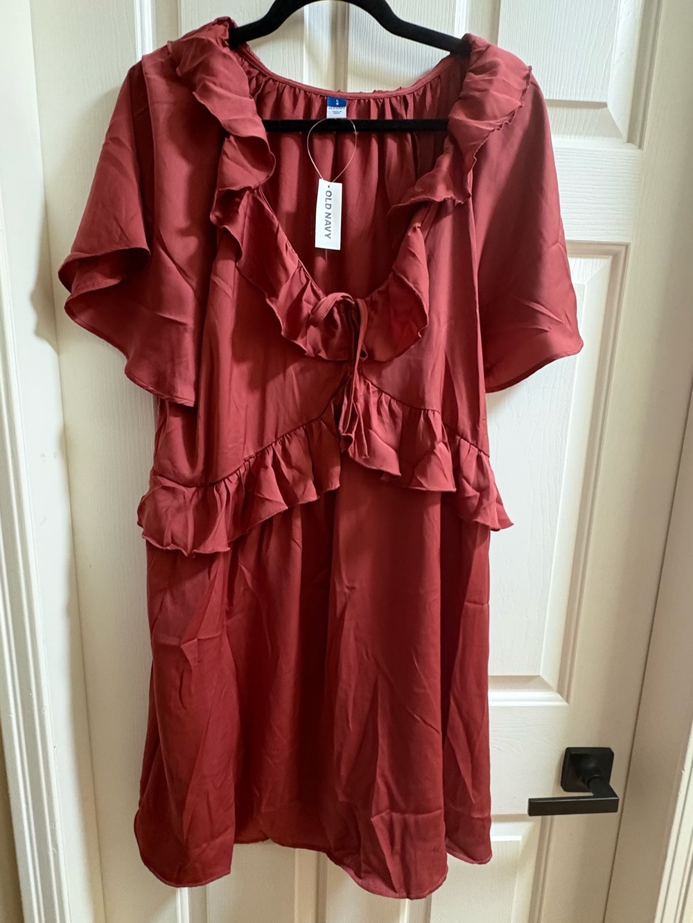 Old Navy Women's Ruffle V-Neck Mini Dress - Rust Red
